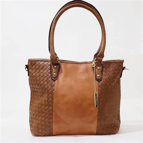 bolsa grande feminina com feche